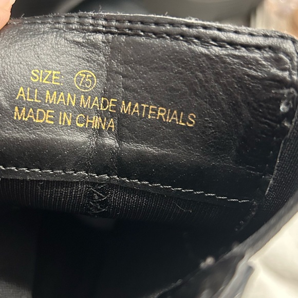 Lulus Chunky Black Chelsea Ankle Platform Boots Size 7.5 - Picture 9 of 9